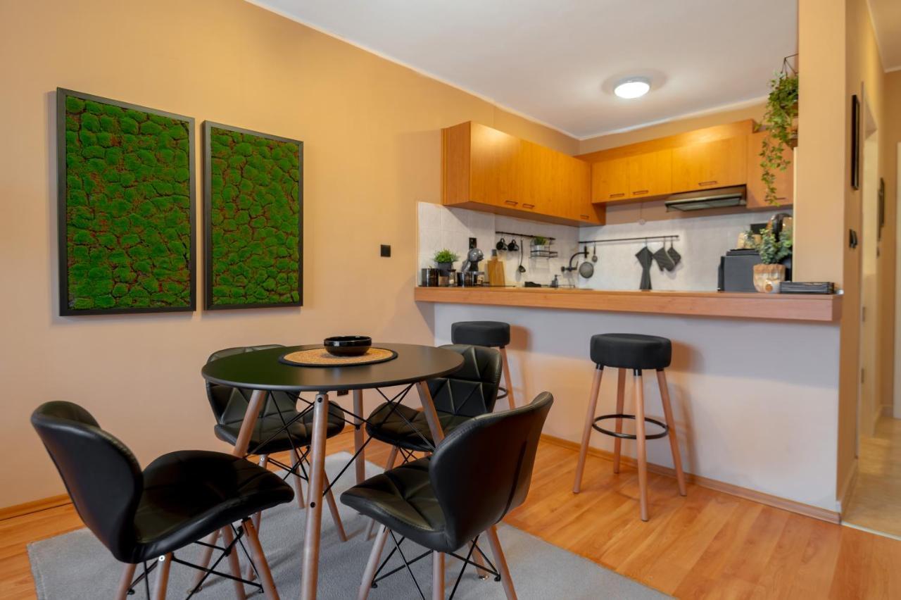 Cosy Green Apt Close To Macedonia Square Sofia Zewnętrze zdjęcie