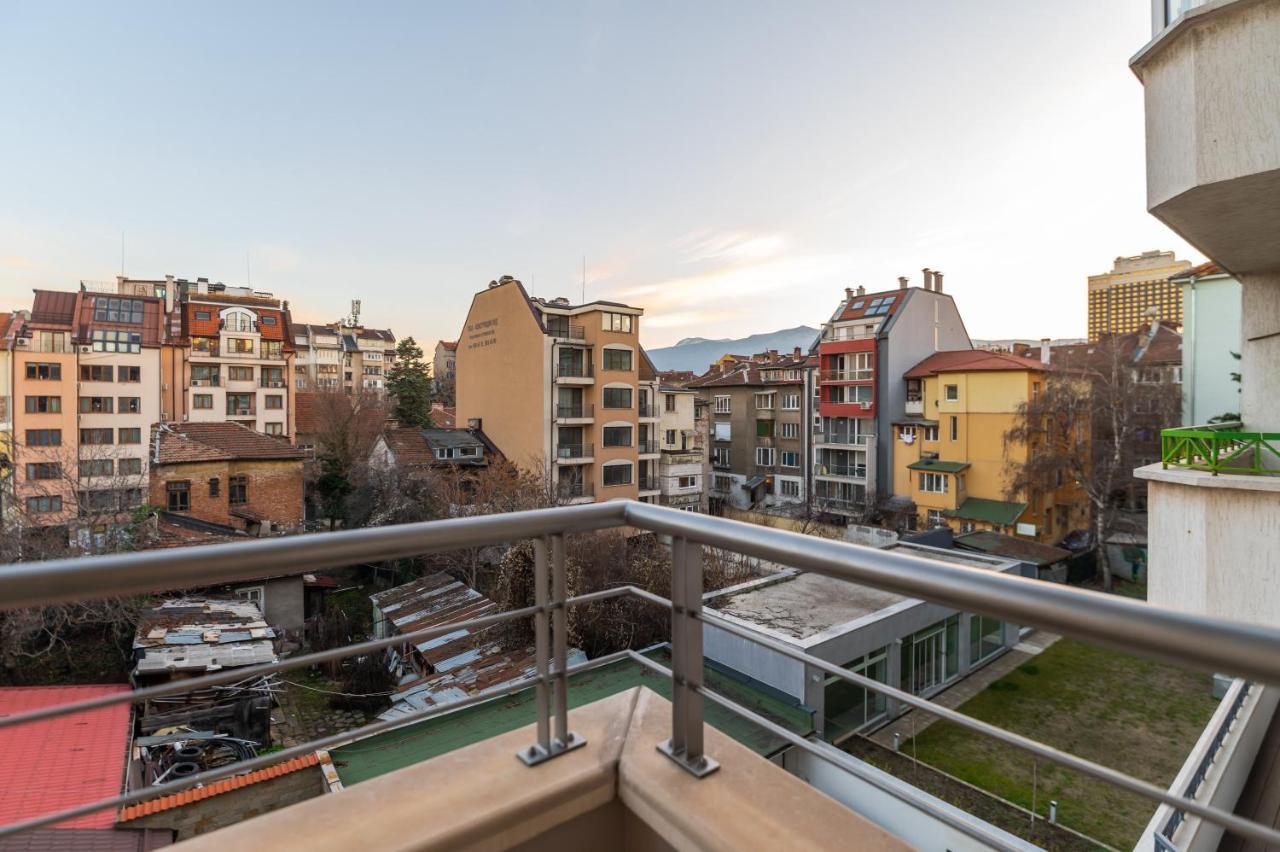 Cosy Green Apt Close To Macedonia Square Sofia Zewnętrze zdjęcie